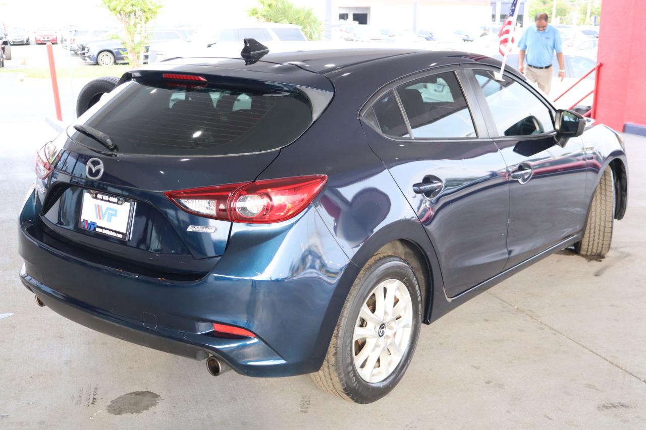Mazda Mazda3 5-Door Sport Auto 2017