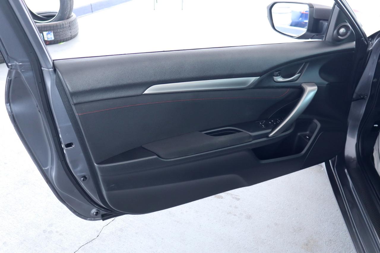Honda Civic Si Coupe Manual w/Summer Tires 2020
