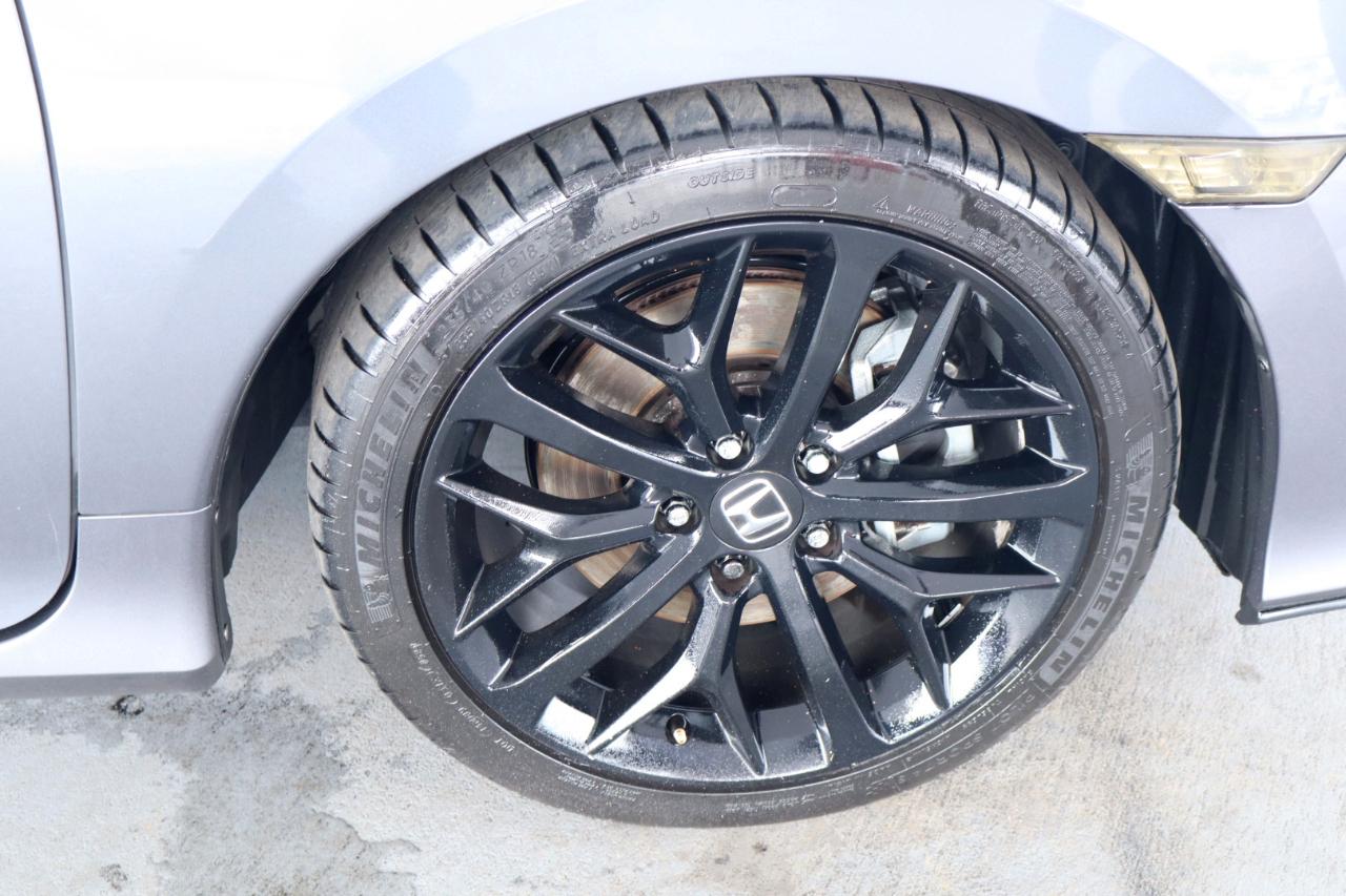 Honda Civic Si Coupe Manual w/Summer Tires 2020