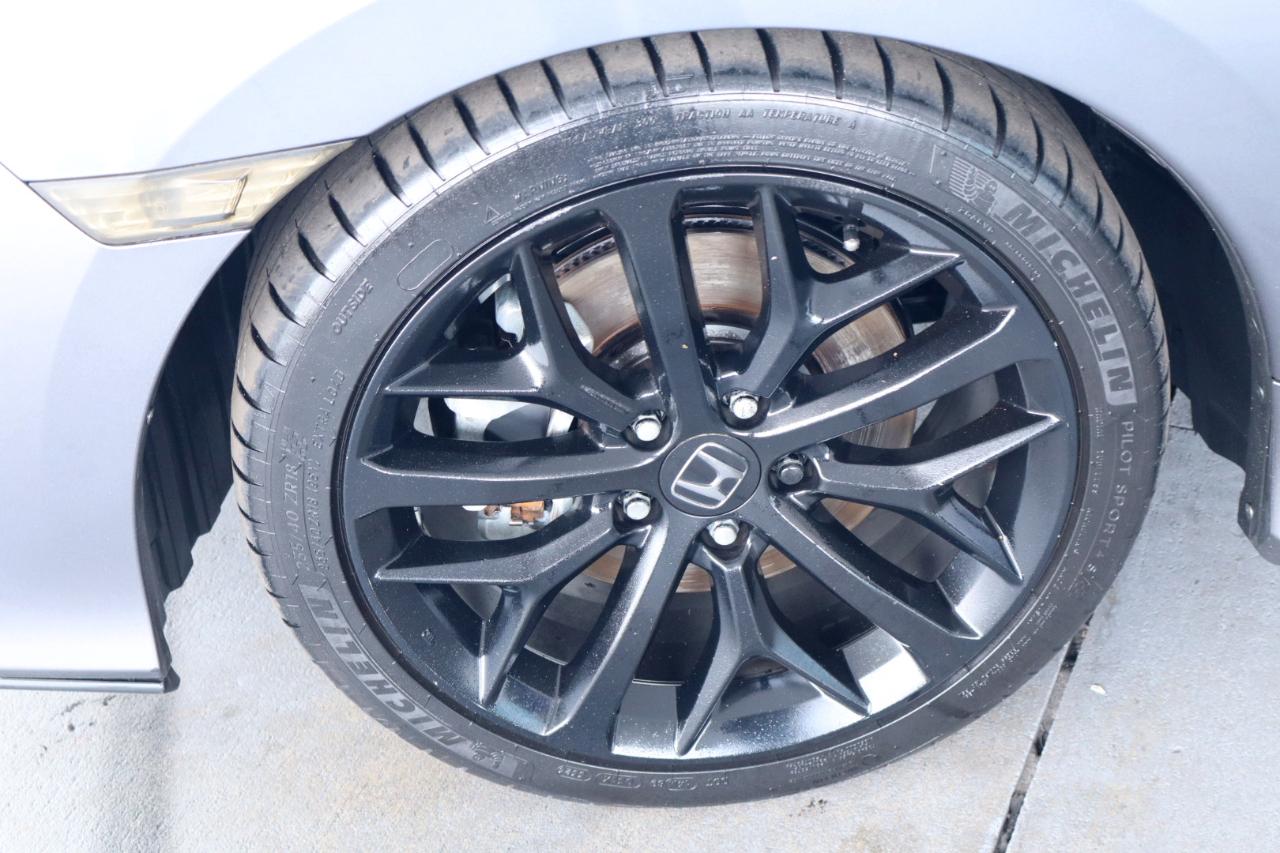 Honda Civic Si Coupe Manual w/Summer Tires 2020