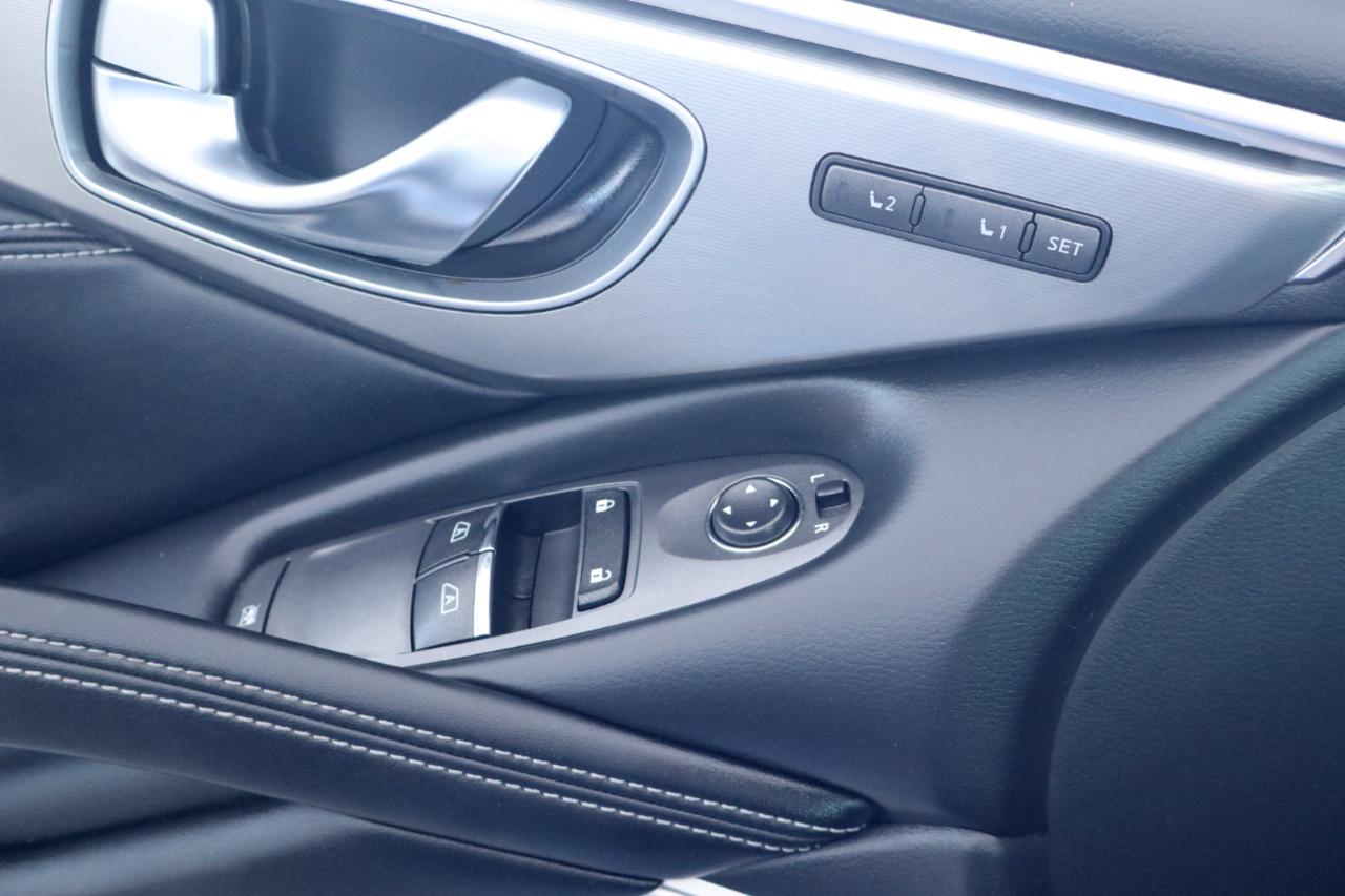 Infiniti Q60 3.0t PURE 2019
