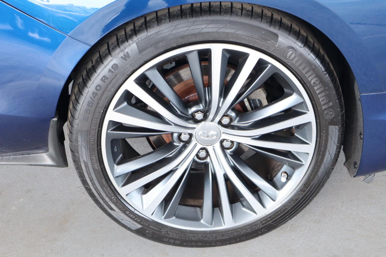 Infiniti Q60 3.0t PURE 2019