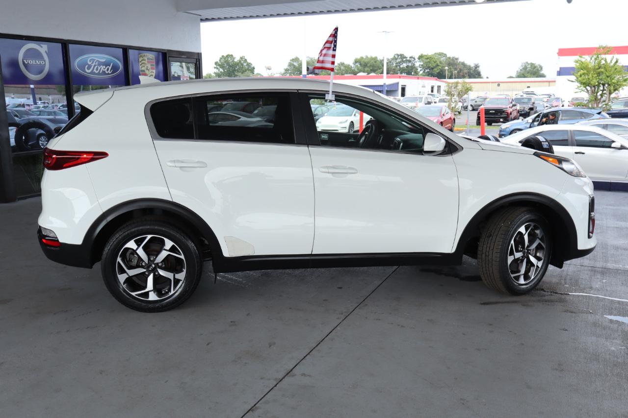 Kia Sportage LX FWD 2020