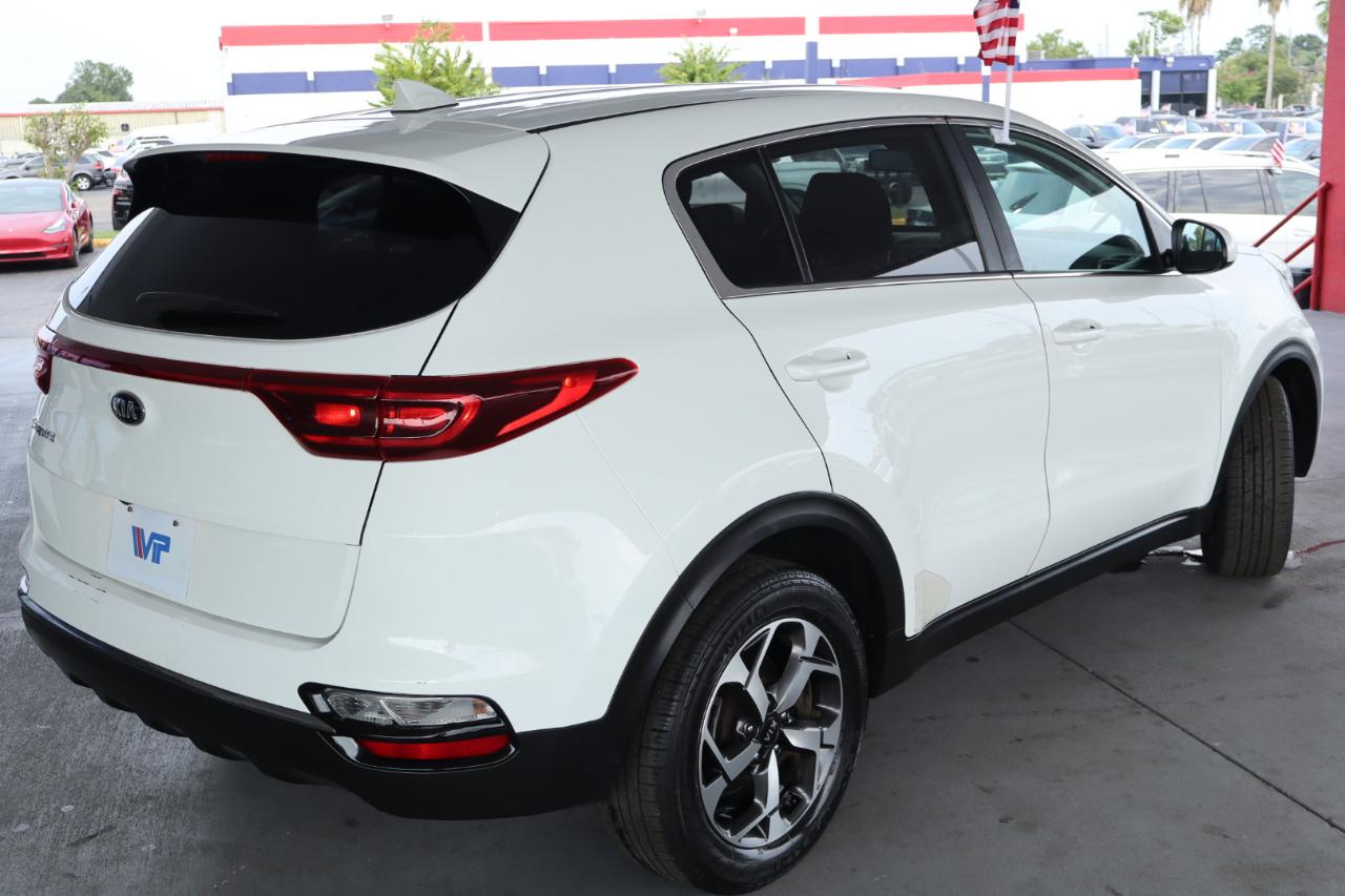 Kia Sportage LX FWD 2020