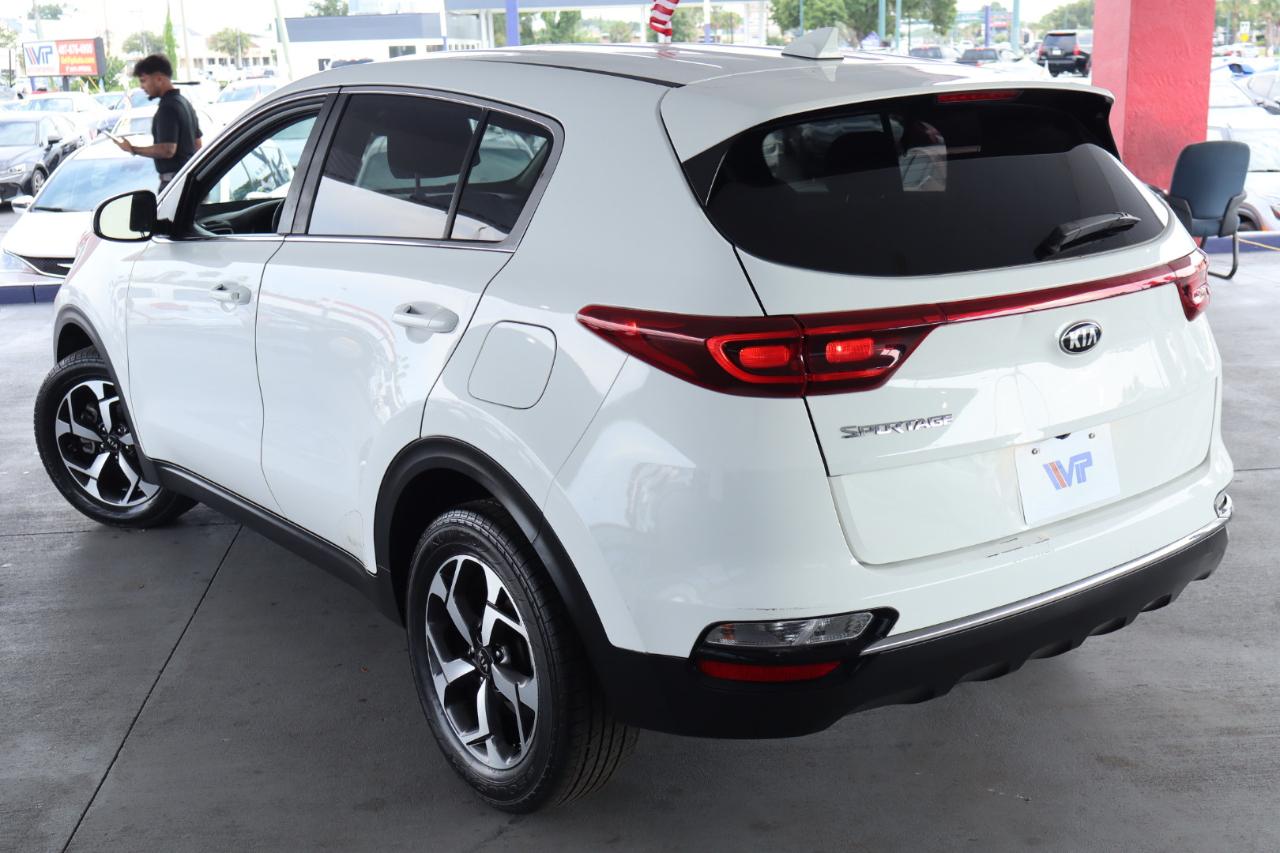 Kia Sportage LX FWD 2020