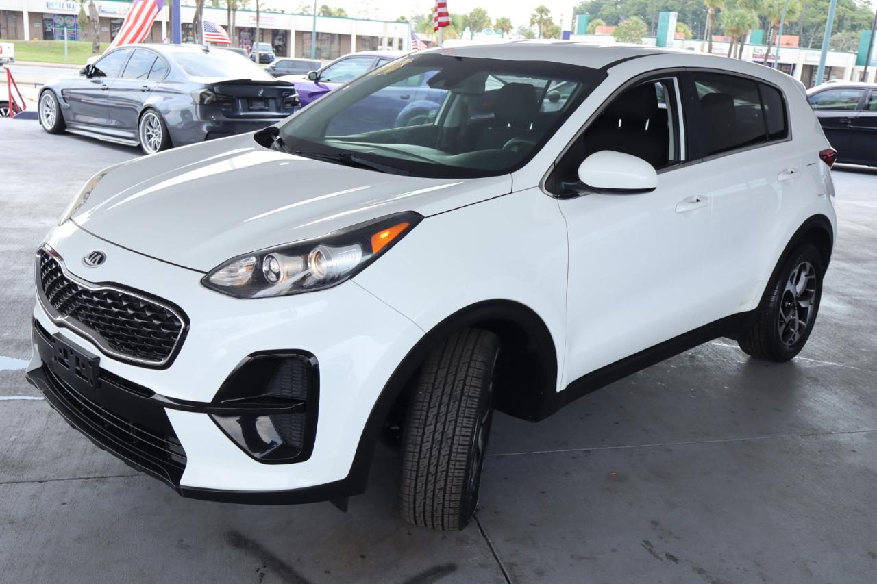 Kia Sportage LX FWD 2020