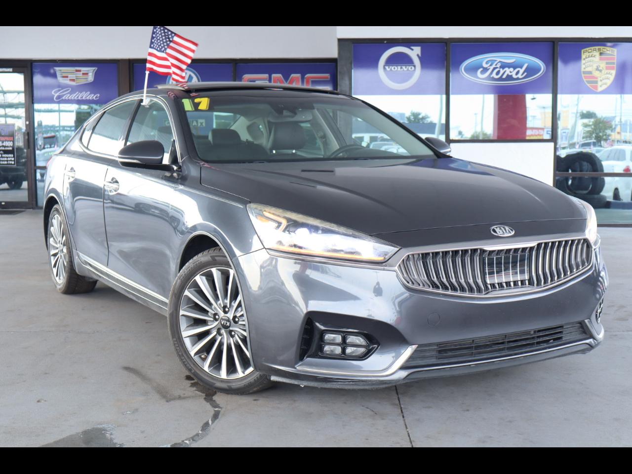 Kia Cadenza Premium 2017