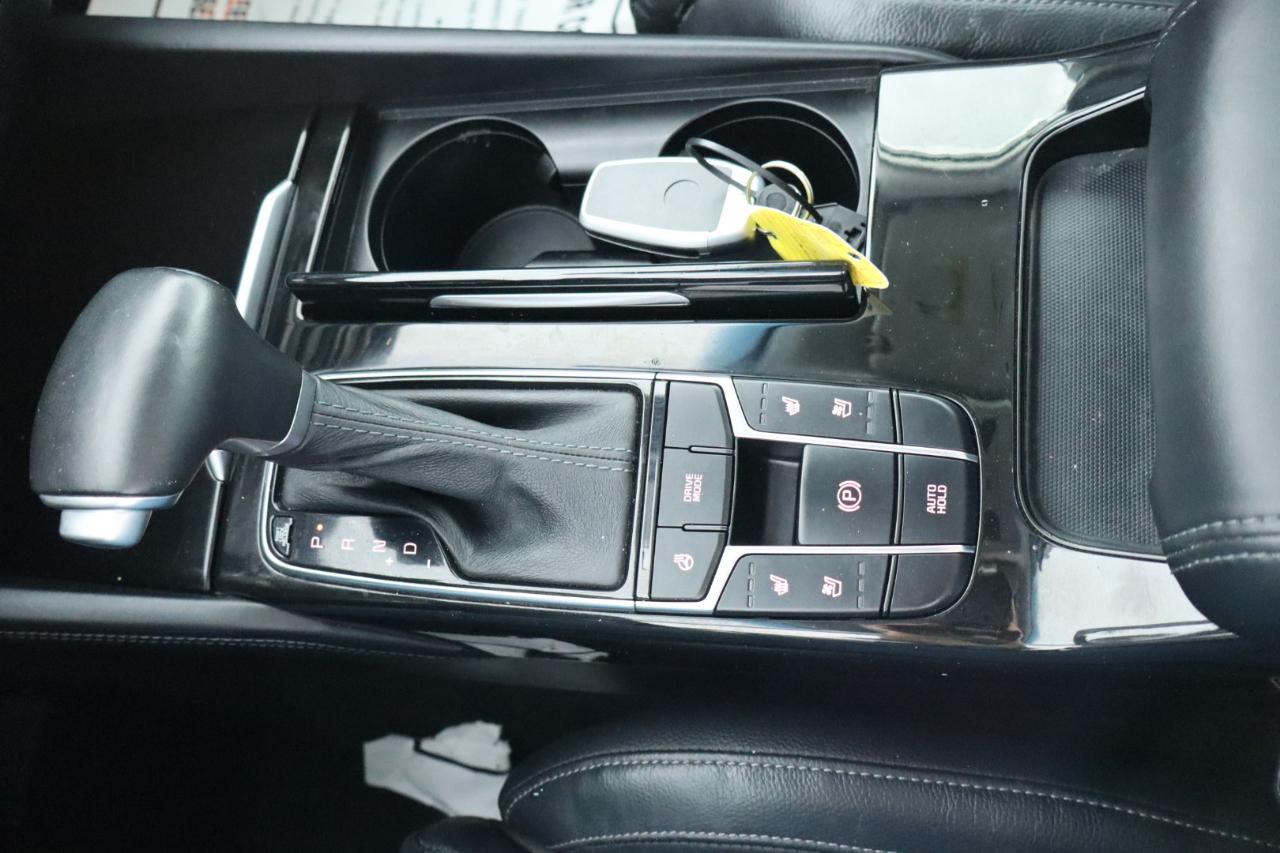 Kia Cadenza Premium 2017