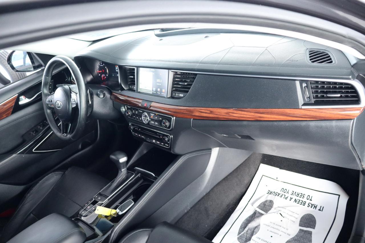 Kia Cadenza Premium 2017
