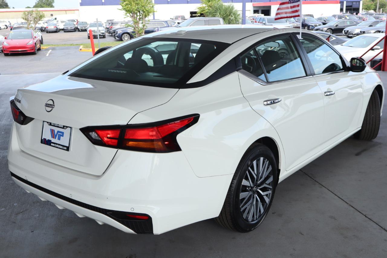 Nissan Altima SV FWD 2025