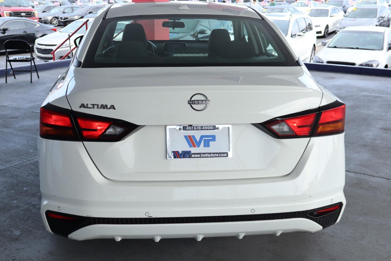 Nissan Altima SV FWD 2025