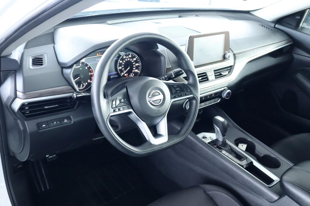 Nissan Altima SV FWD 2025