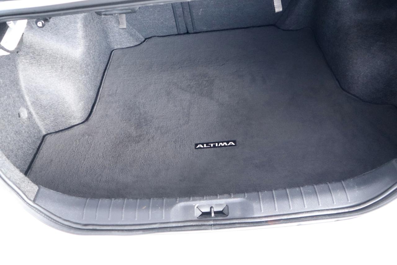 Nissan Altima SV FWD 2025