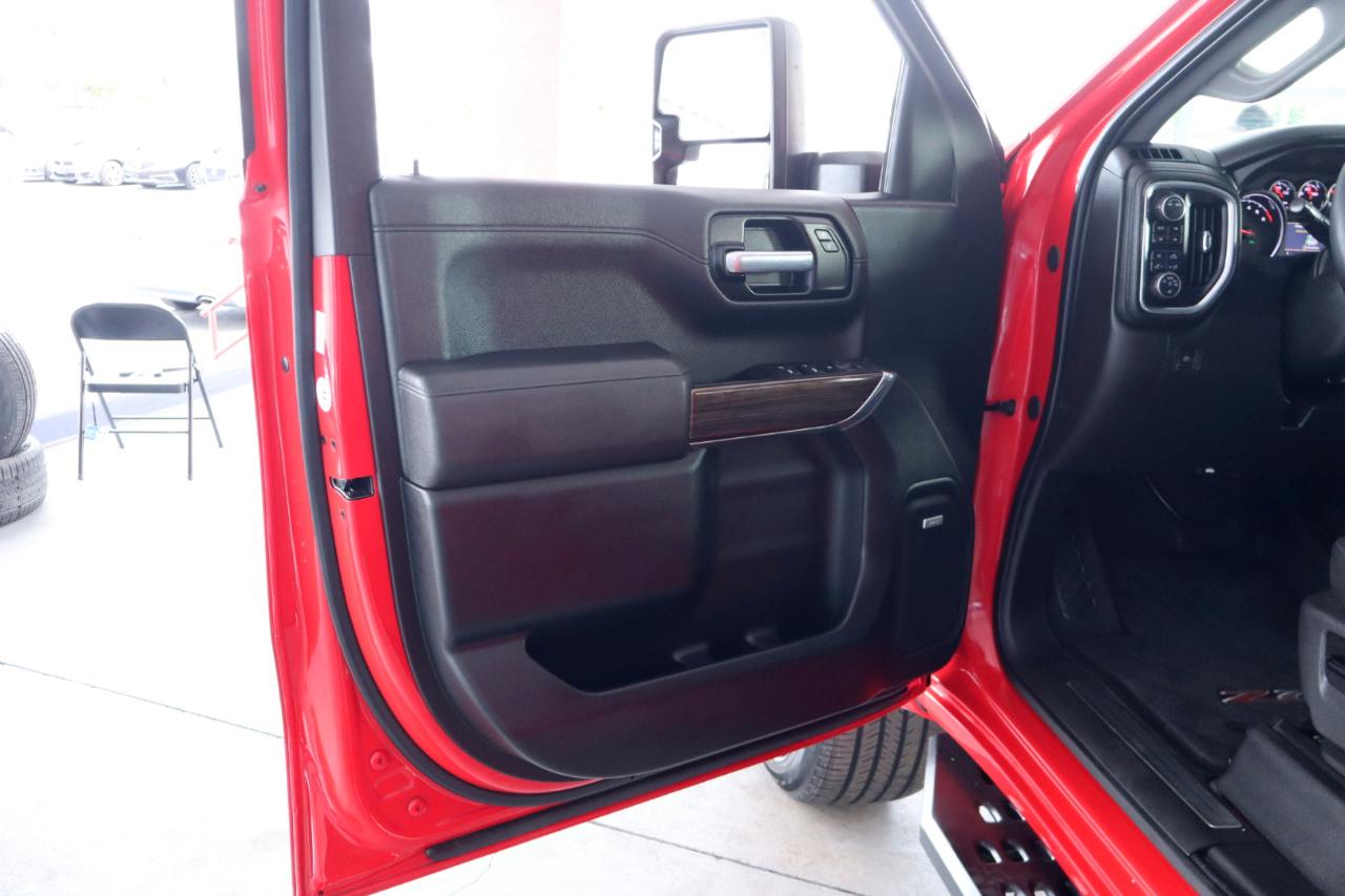 Chevrolet Silverado 1500 4WD Crew Cab 147" LT Trail Boss 2021