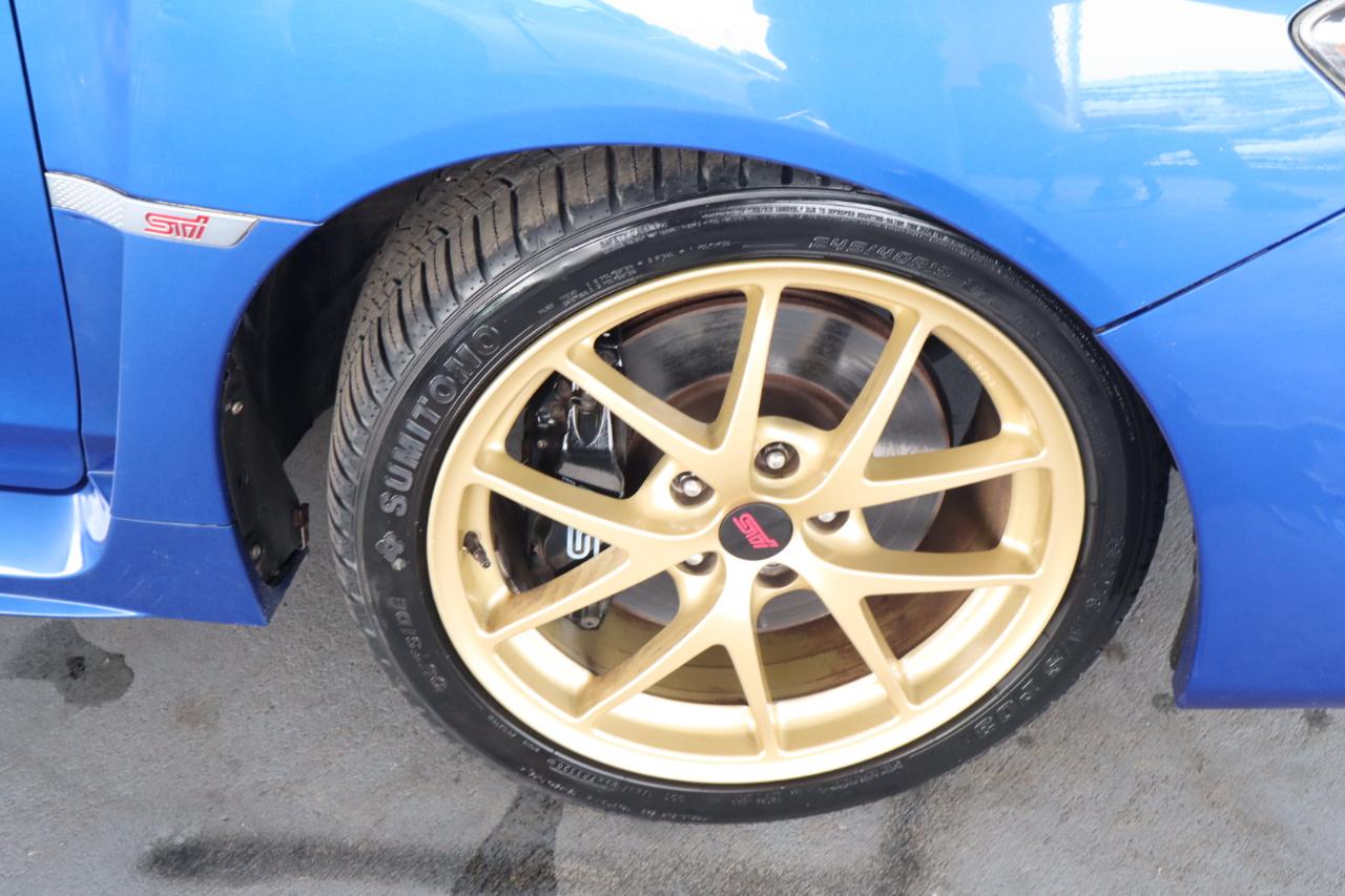 Subaru WRX STI 4dr Sdn Launch Edition 2015