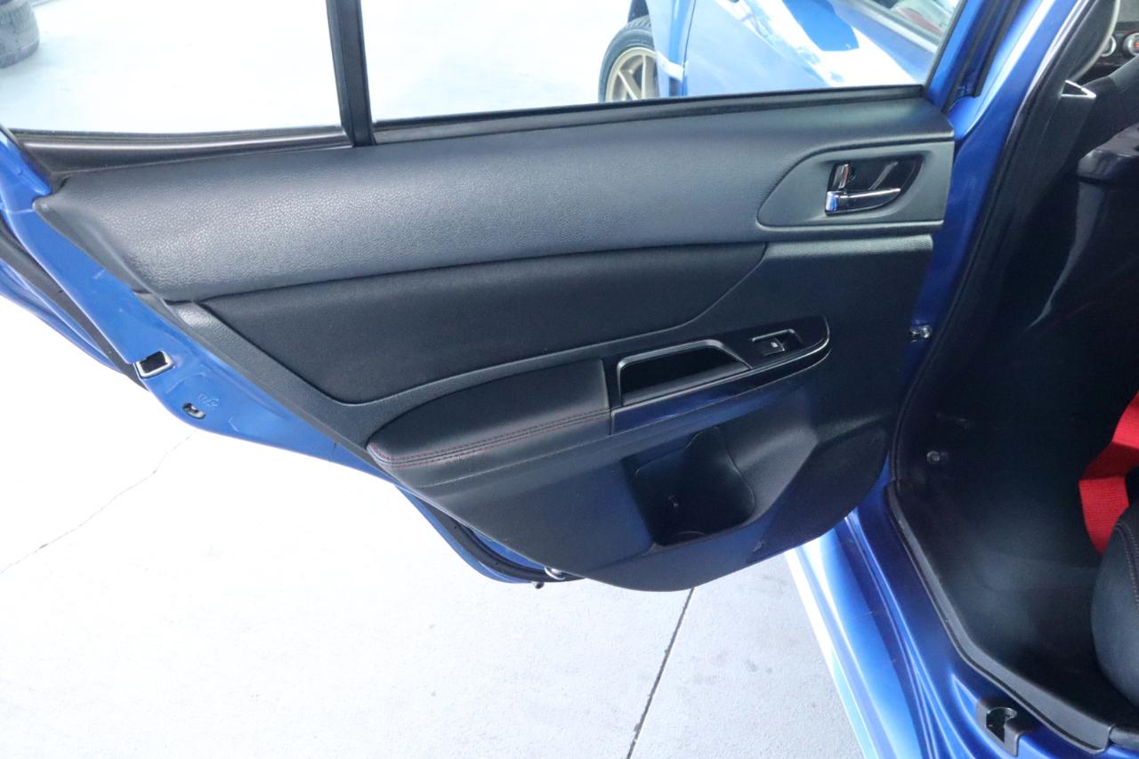 Subaru WRX STI 4dr Sdn Launch Edition 2015