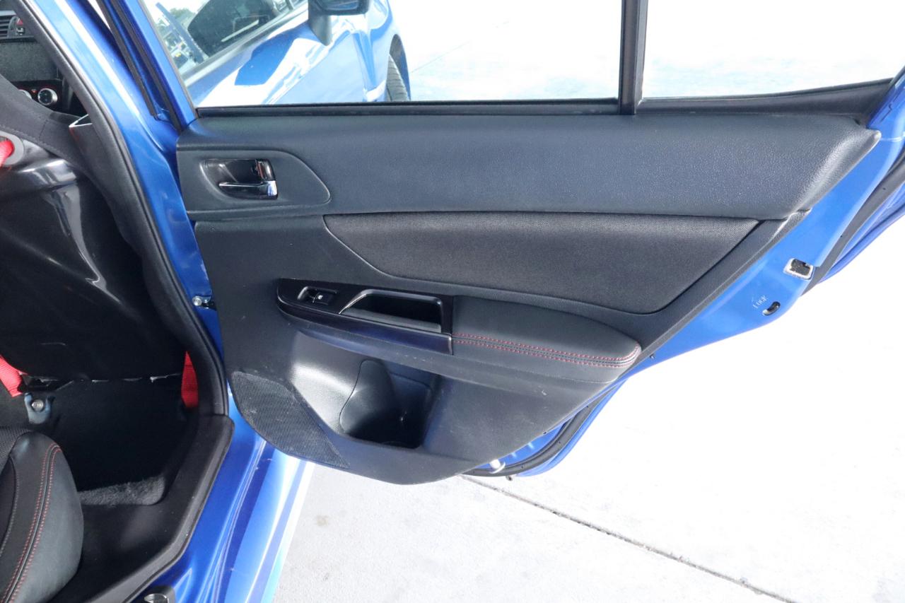 Subaru WRX STI 4dr Sdn Launch Edition 2015