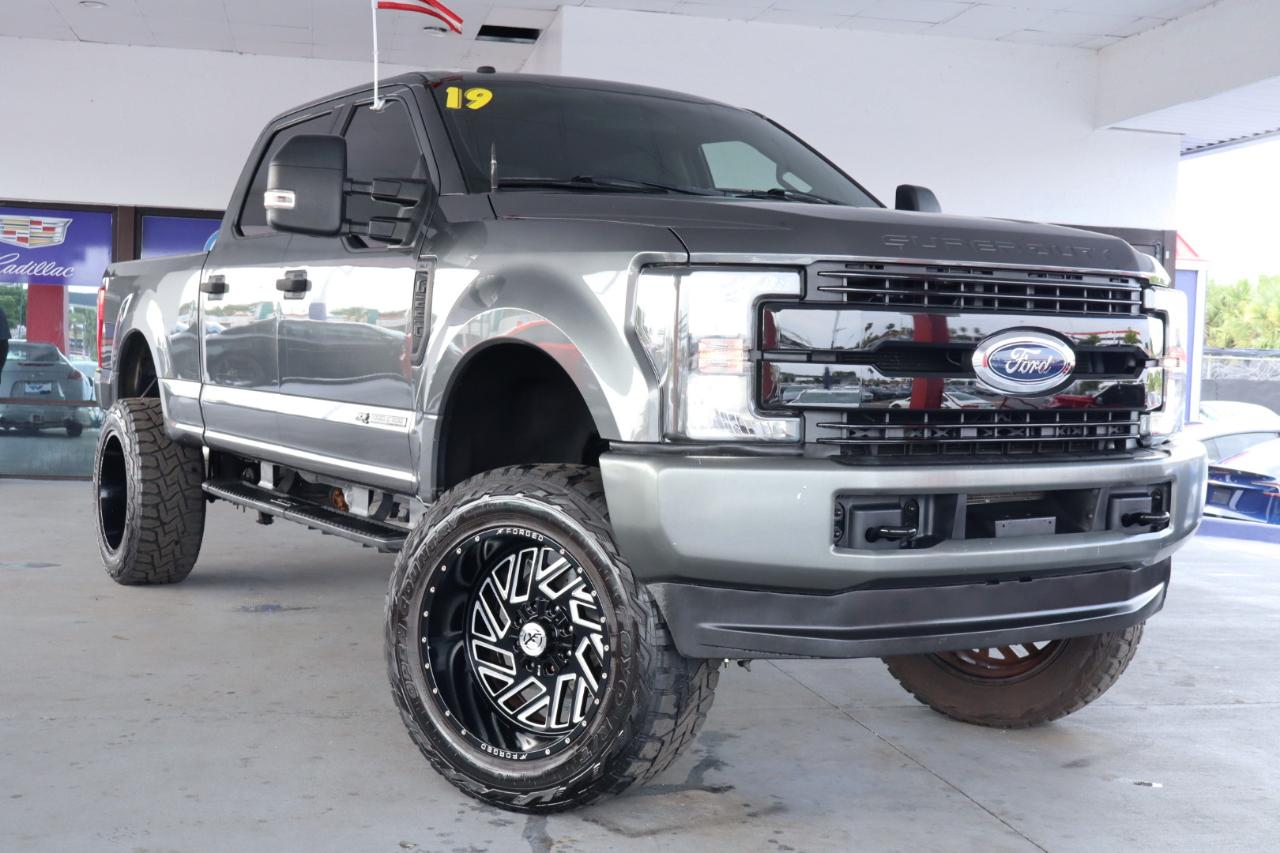 Ford Super Duty F-250 SRW 4WD SuperCab 158" XLT 2019