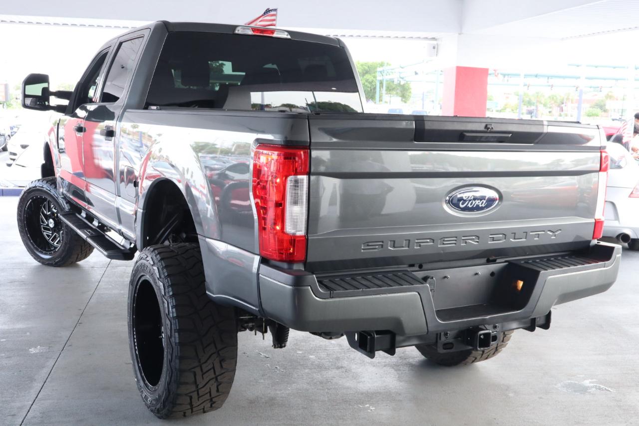 Ford Super Duty F-250 SRW 4WD SuperCab 158" XLT 2019