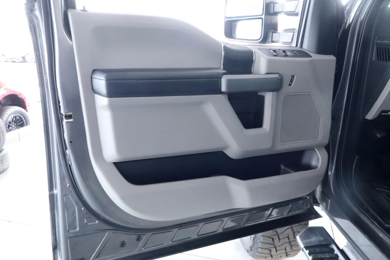 Ford Super Duty F-250 SRW 4WD SuperCab 158" XLT 2019