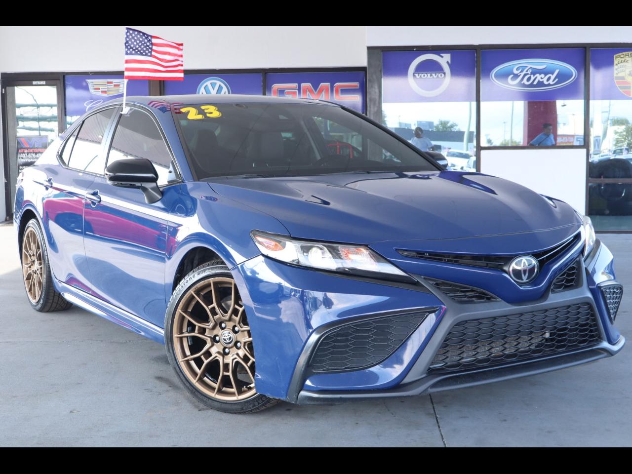 Toyota Camry SE Auto (Natl) 2023