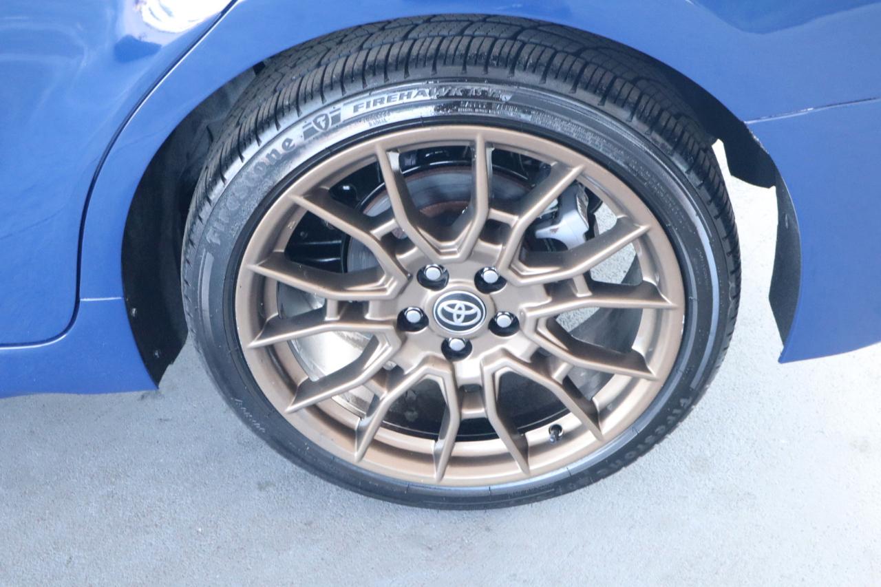 Toyota Camry SE Auto (Natl) 2023