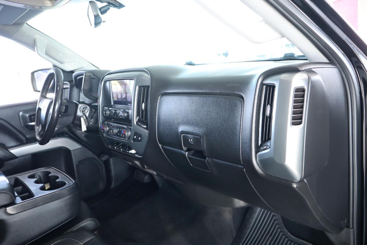 Chevrolet Silverado 1500 4WD Crew Cab 143.5" LT w/2LT 2017