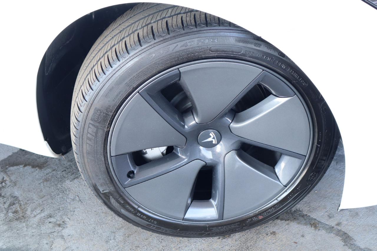 Tesla Model 3 RWD 2023