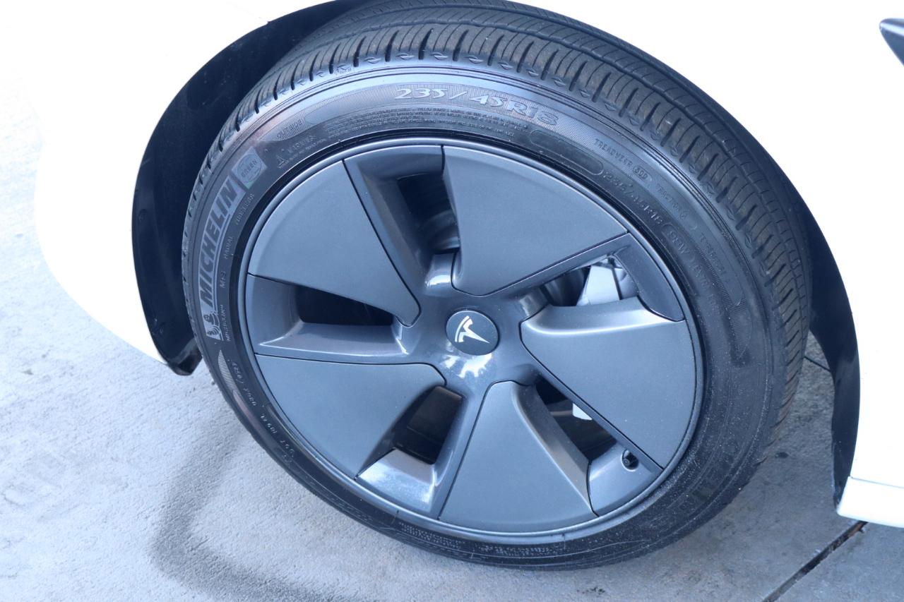 Tesla Model 3 RWD 2023
