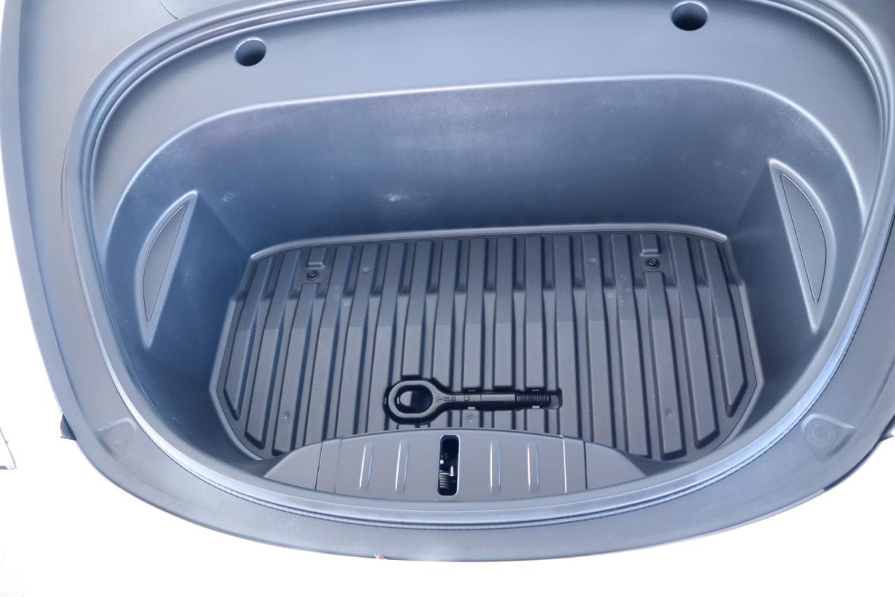 Tesla Model 3 RWD 2023