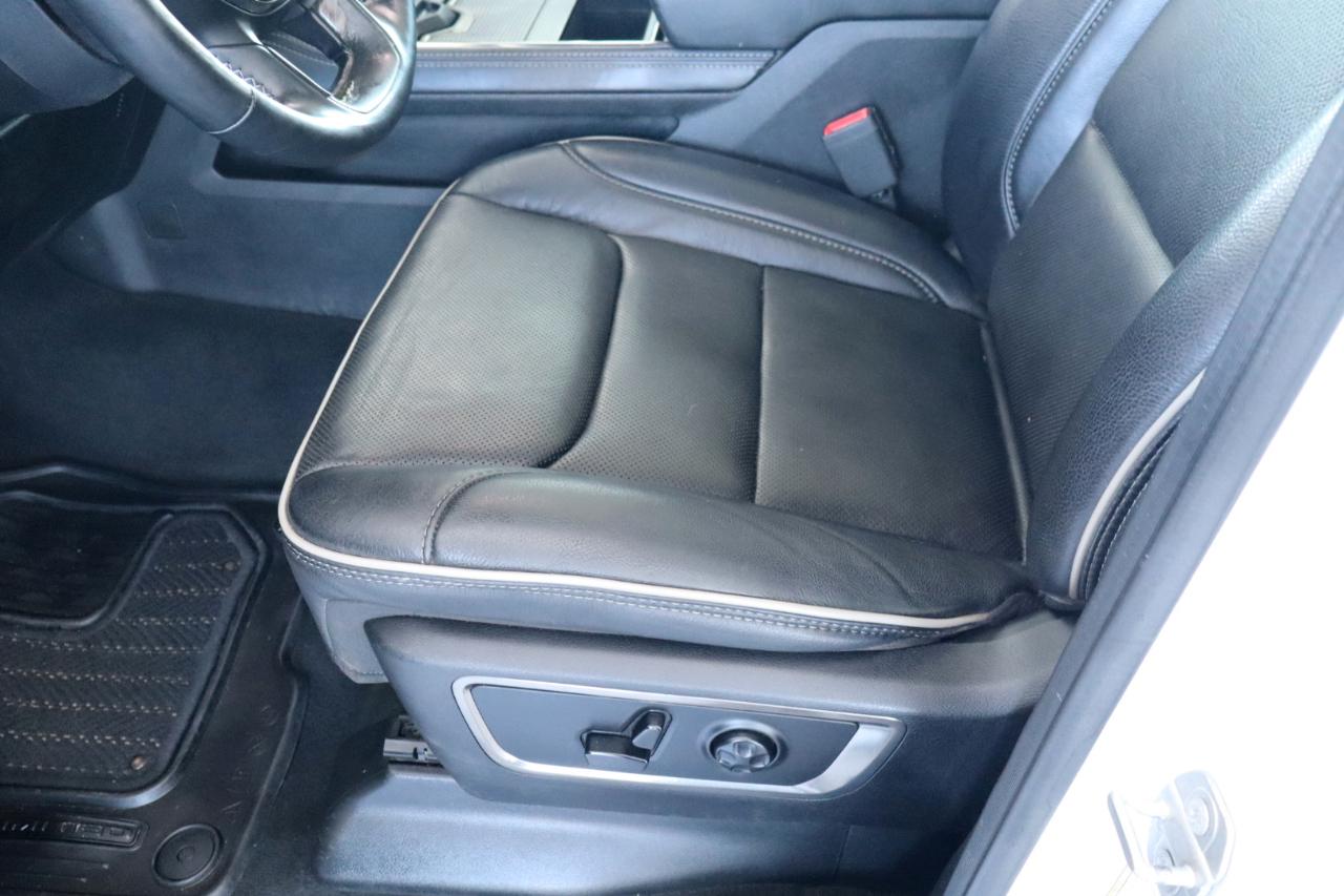 RAM 1500 Limited 4x2 Crew Cab 5'7" Box 2020