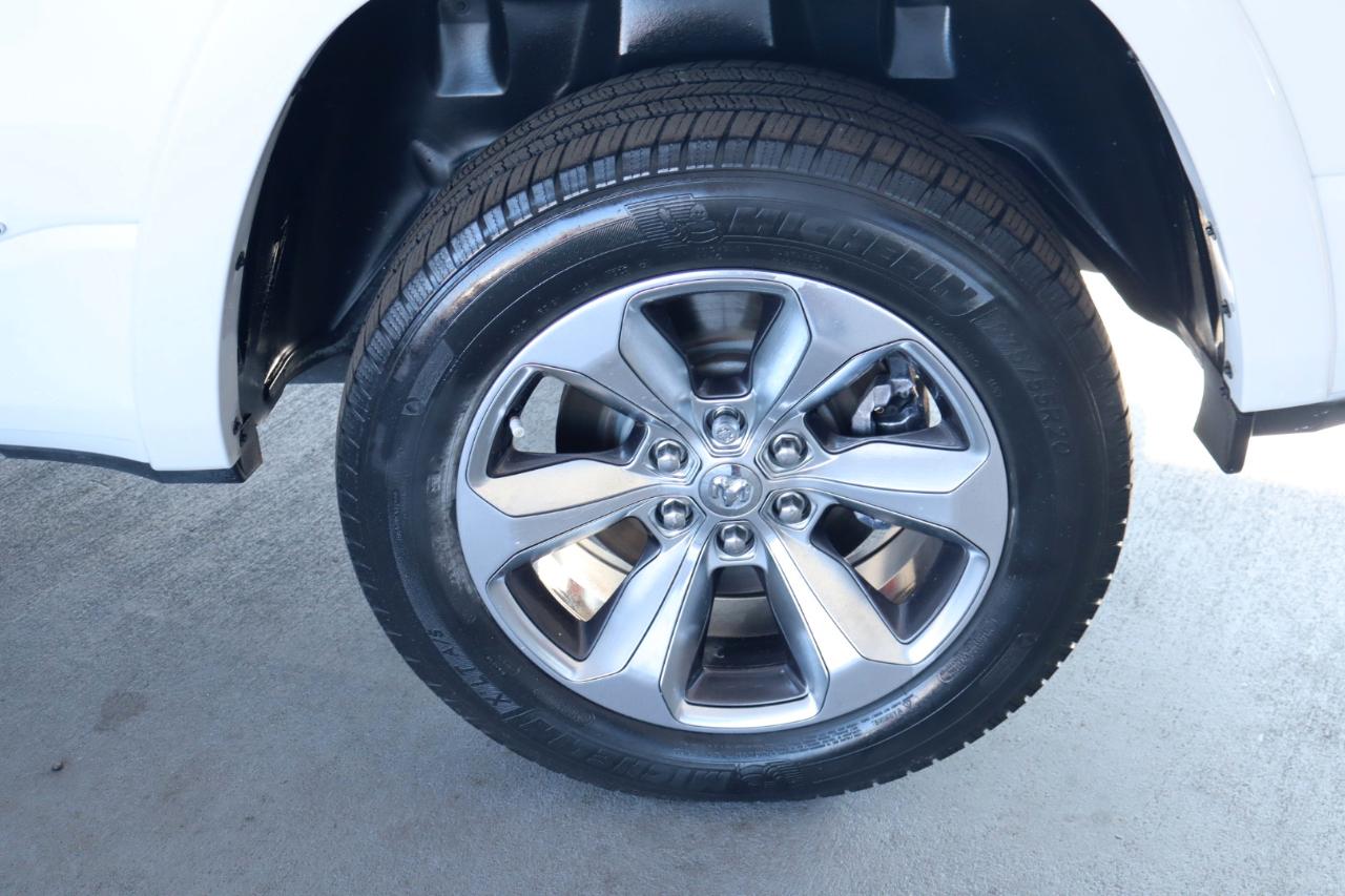 RAM 1500 Limited 4x2 Crew Cab 5'7" Box 2020