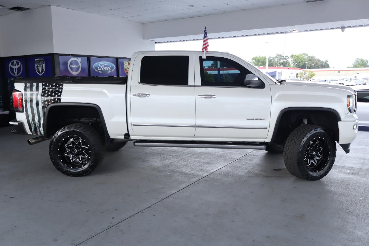GMC Sierra 1500 4WD Crew Cab 143.5" Denali 2018