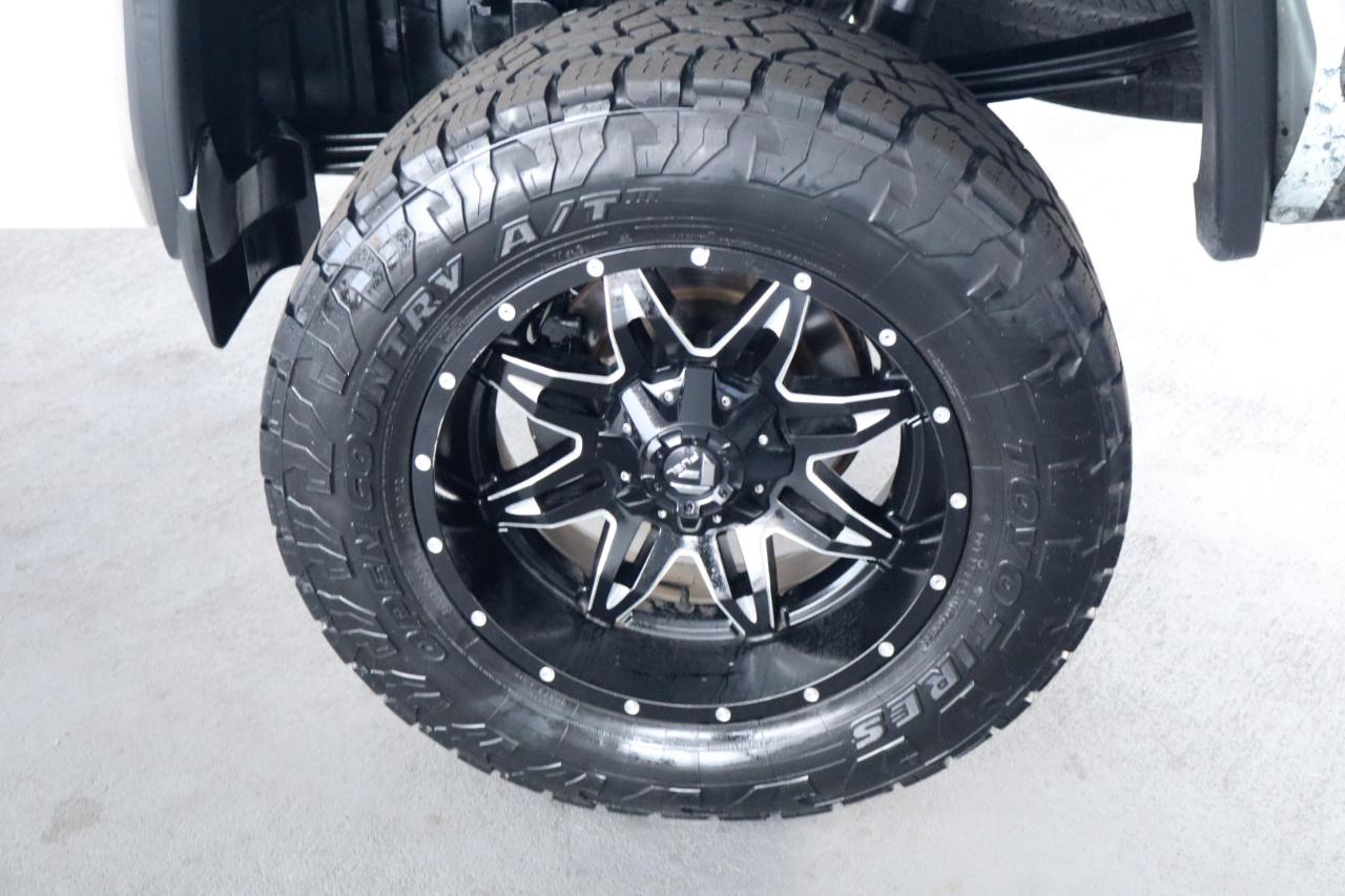 GMC Sierra 1500 4WD Crew Cab 143.5" Denali 2018