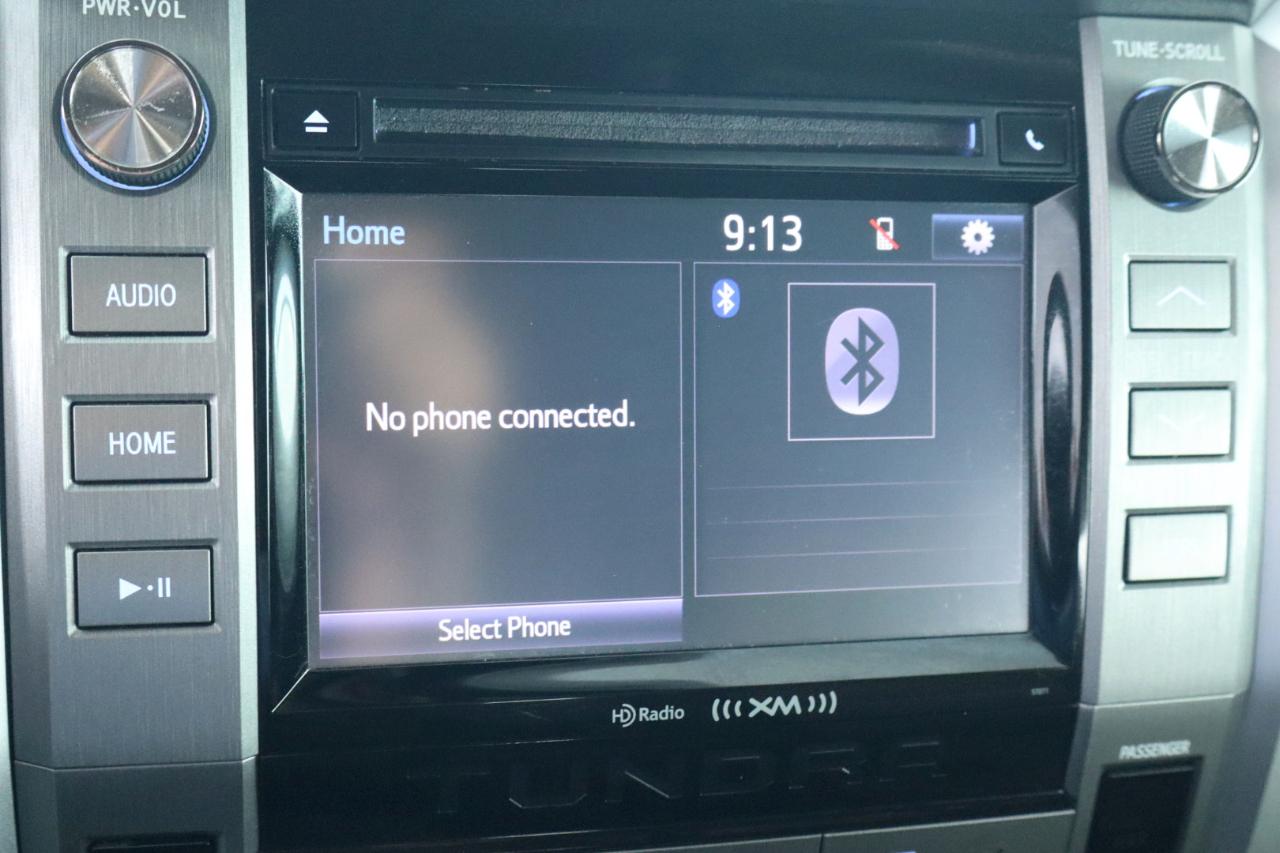 Toyota Tundra 4WD Truck CrewMax 5.7L FFV V8 6-Spd AT SR5 (Natl) 2015