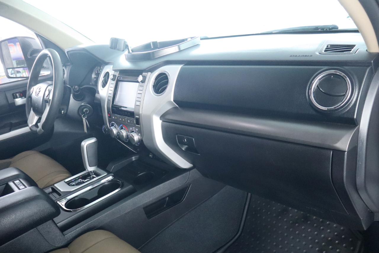 Toyota Tundra 4WD Truck CrewMax 5.7L FFV V8 6-Spd AT SR5 (Natl) 2015