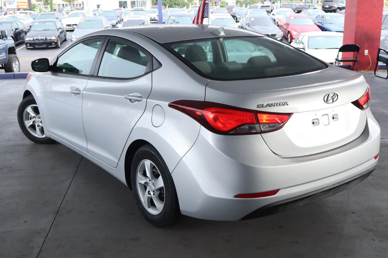 Hyundai Elantra 4dr Sdn Auto SE (Ulsan Plant) 2015