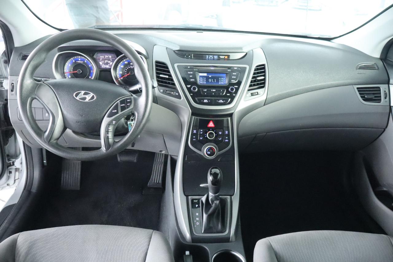 Hyundai Elantra 4dr Sdn Auto SE (Ulsan Plant) 2015
