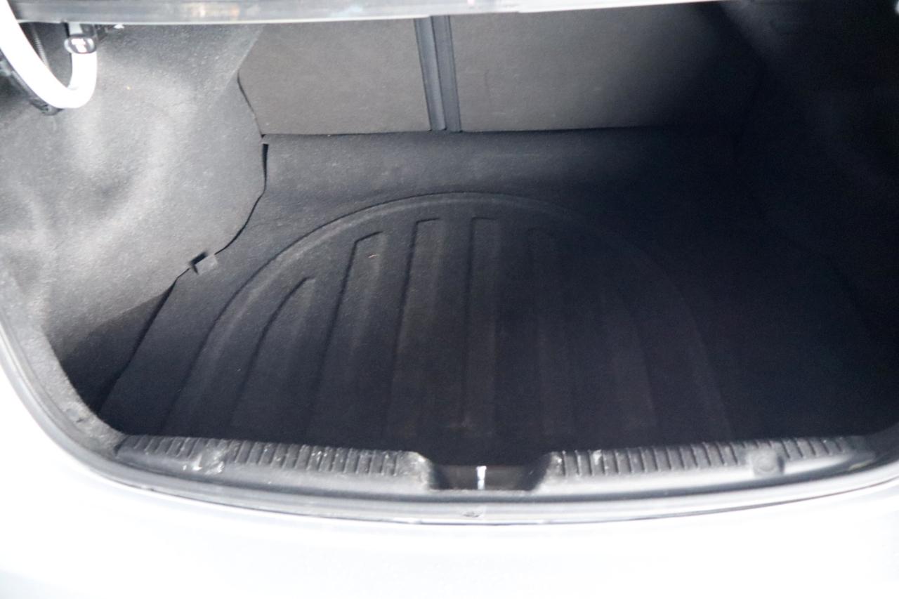 Hyundai Elantra 4dr Sdn Auto SE (Ulsan Plant) 2015