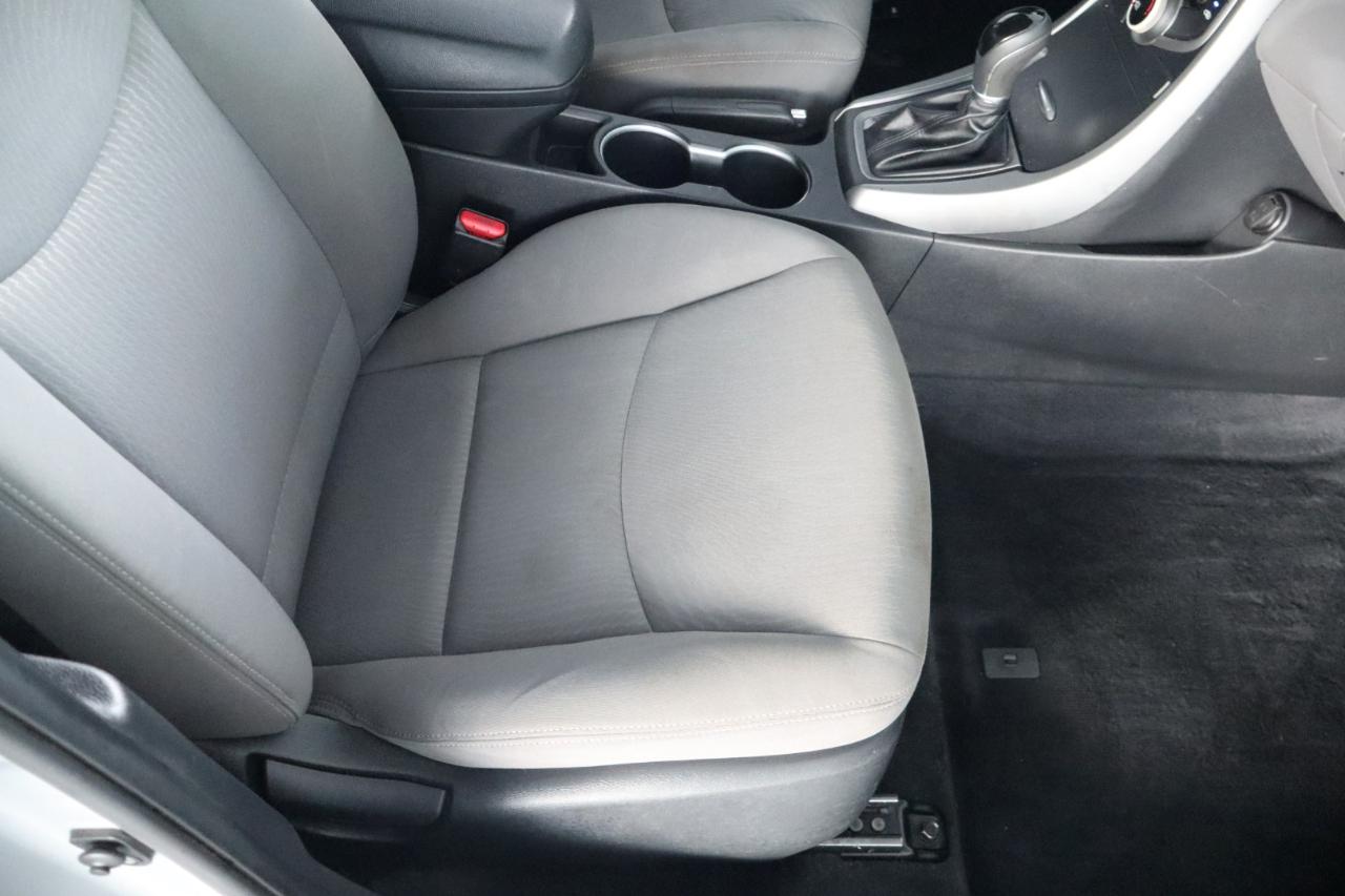 Hyundai Elantra 4dr Sdn Auto SE (Ulsan Plant) 2015