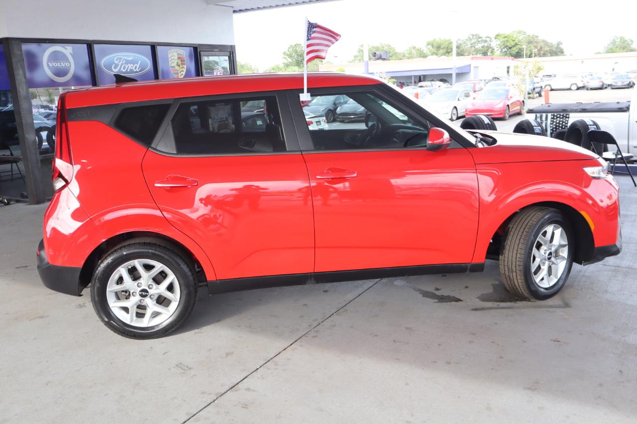 Kia Soul LX IVT 2022