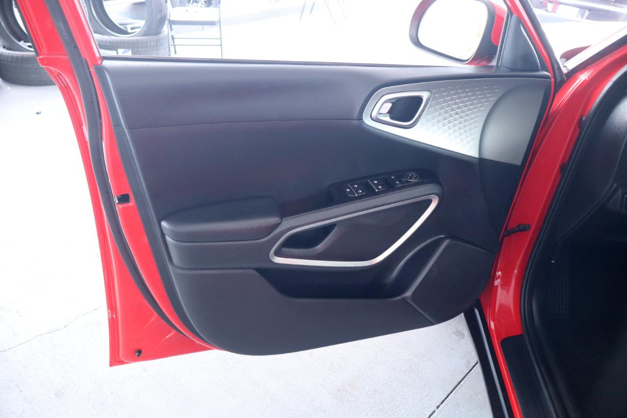 Kia Soul LX IVT 2022