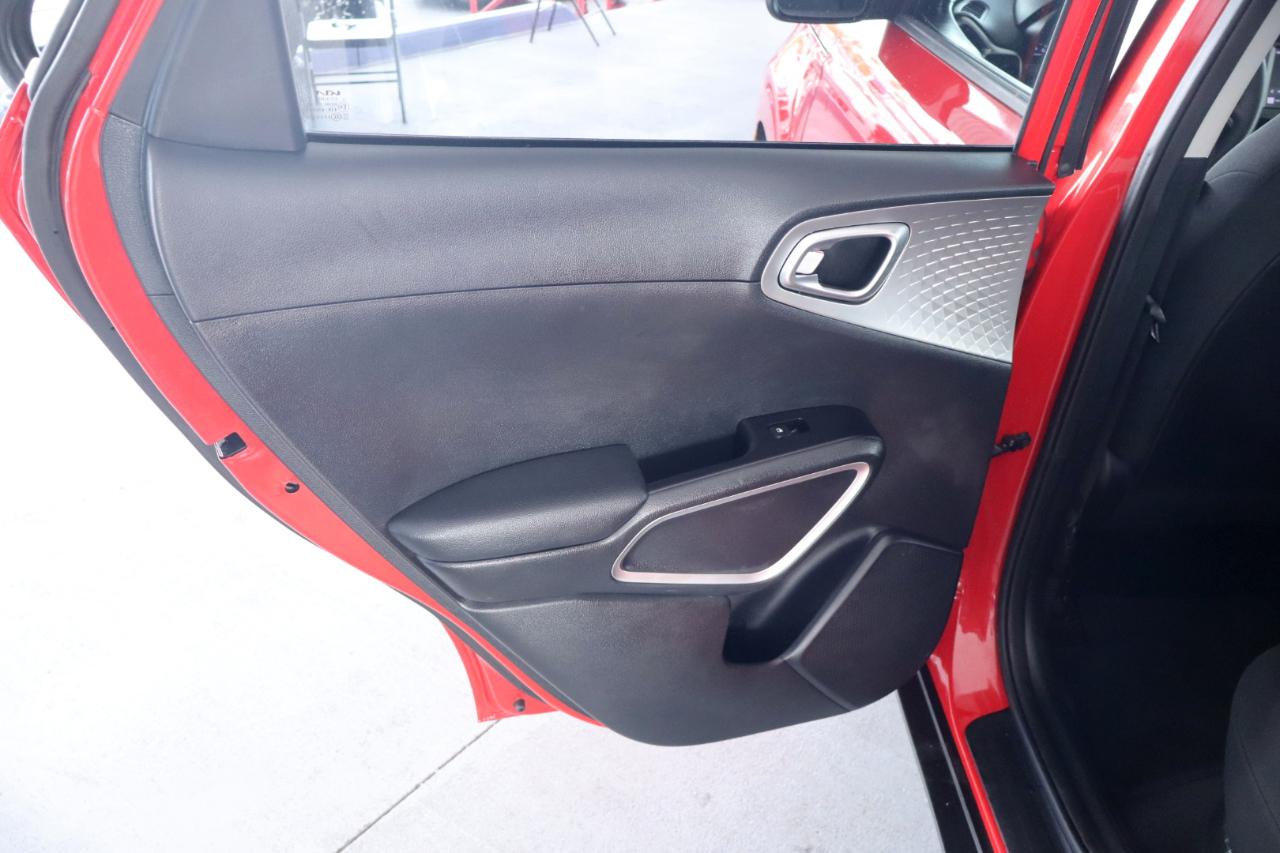 Kia Soul LX IVT 2022