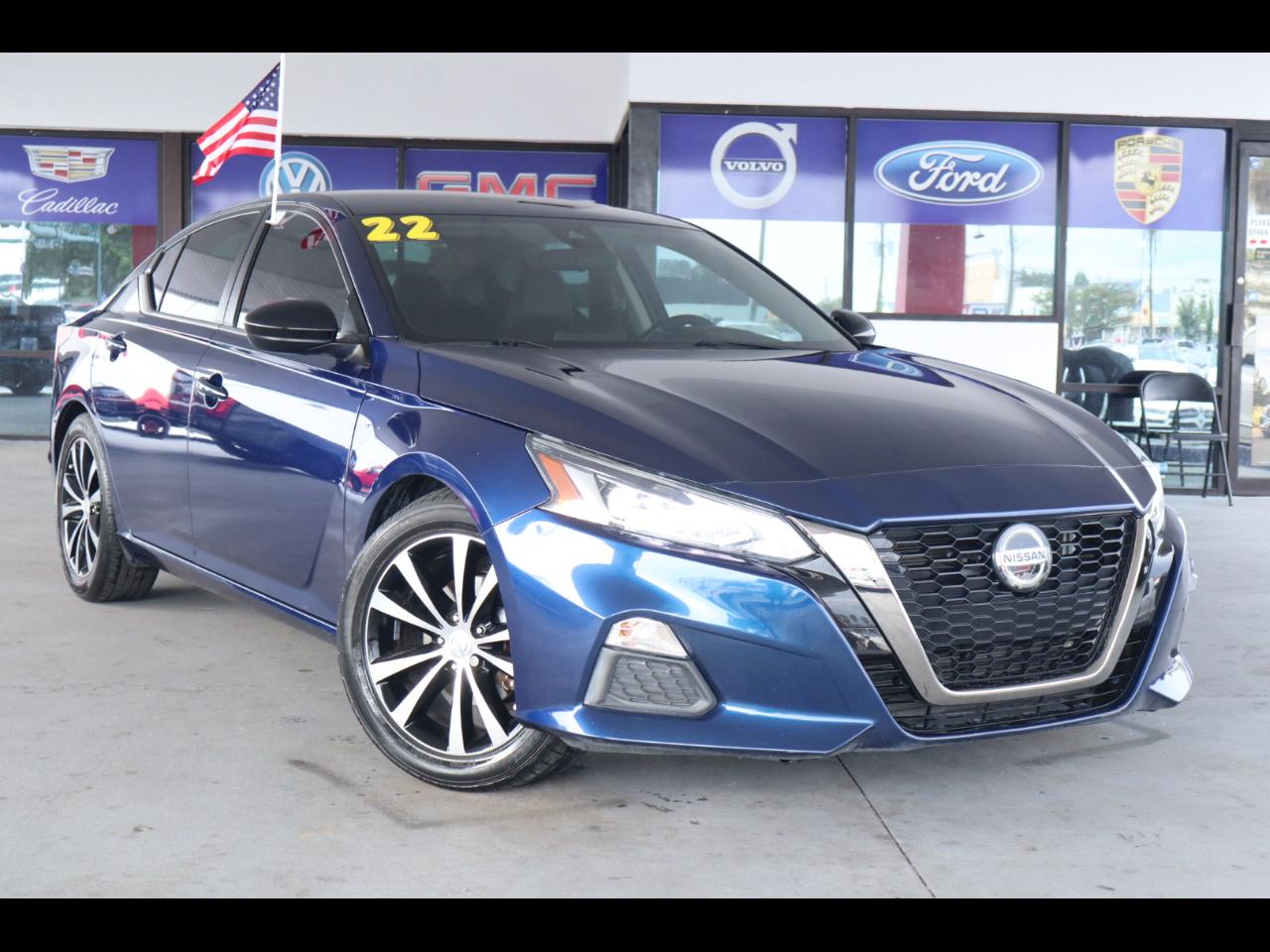 Nissan Altima 2.5 SR Sedan 2022