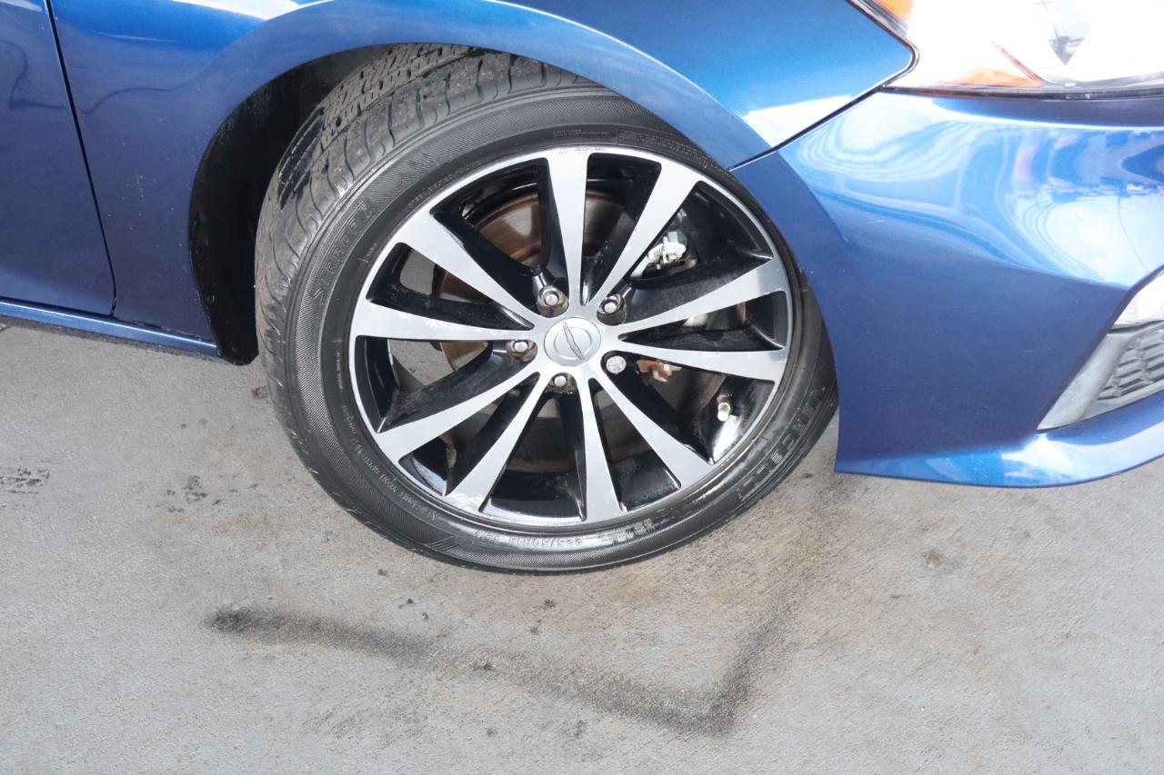 Nissan Altima 2.5 SR Sedan 2022