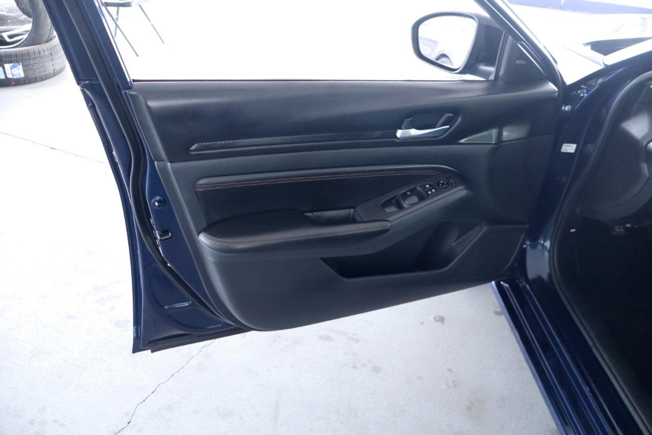 Nissan Altima 2.5 SR Sedan 2022