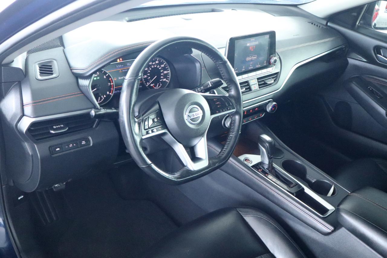 Nissan Altima 2.5 SR Sedan 2022