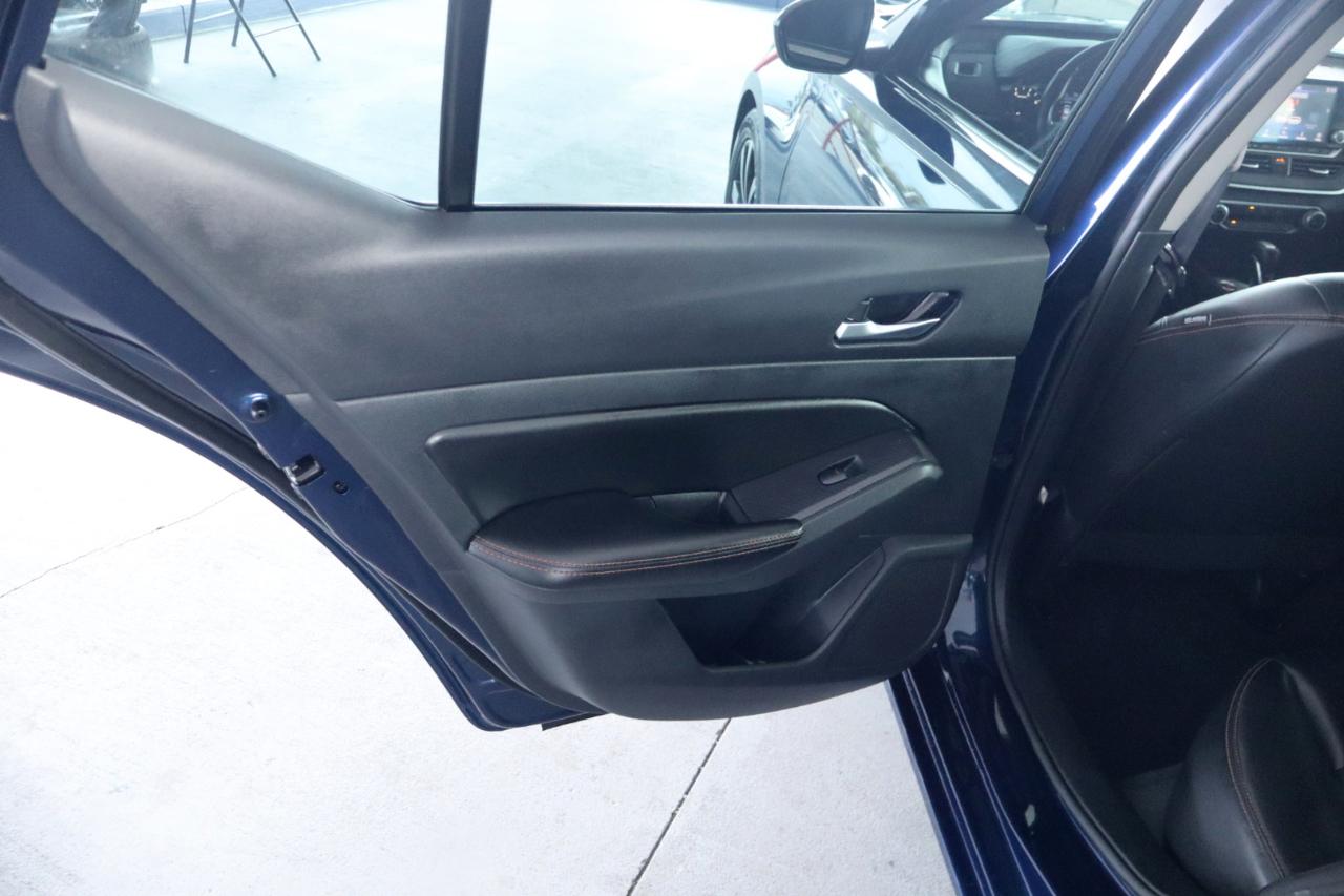 Nissan Altima 2.5 SR Sedan 2022