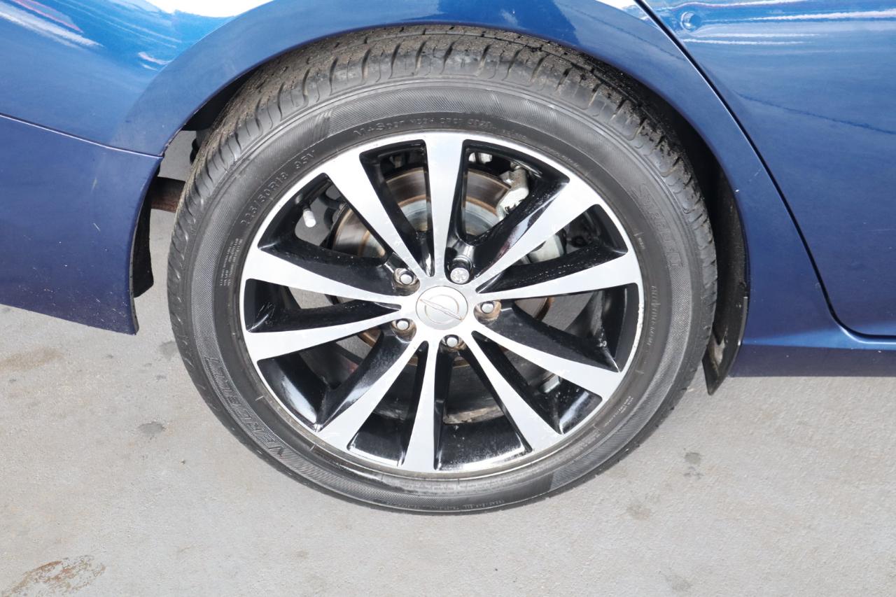 Nissan Altima 2.5 SR Sedan 2022