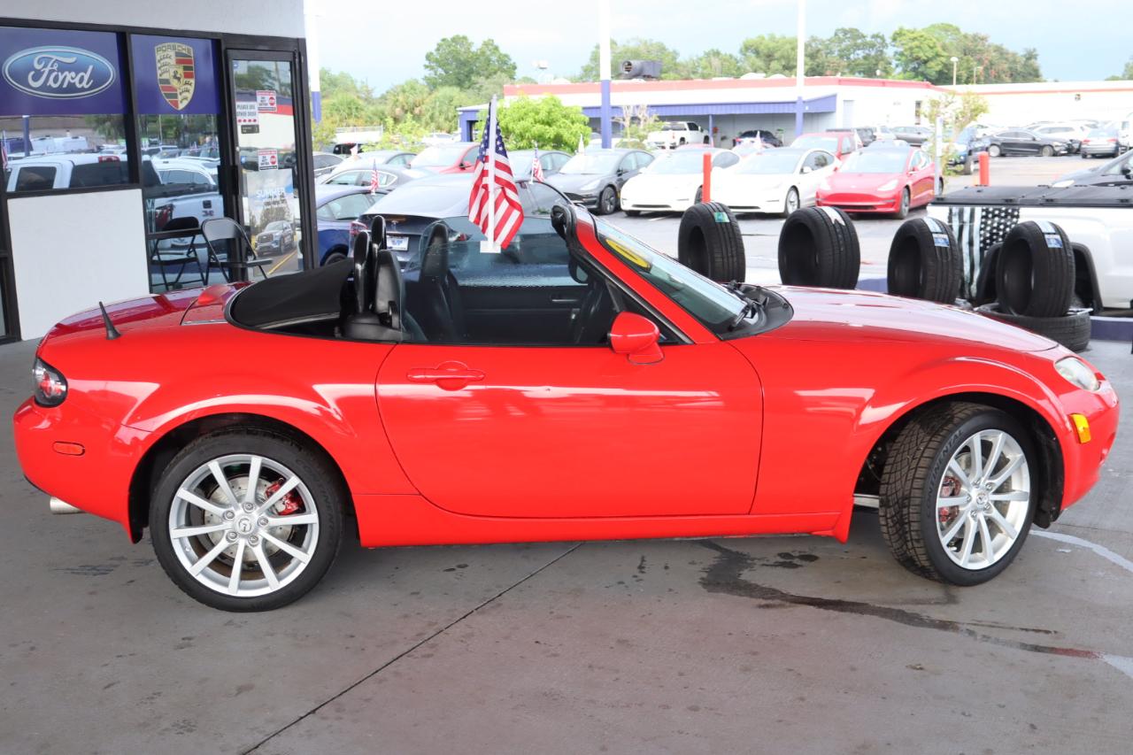 Mazda MX-5 Miata 2dr Conv Man Grand Touring 2008